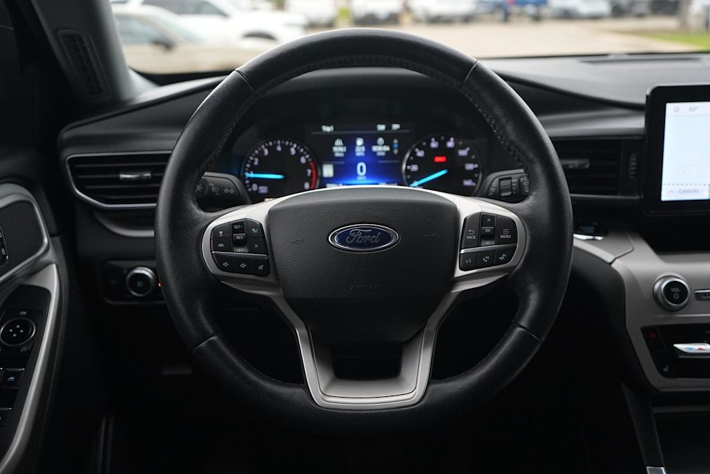 Thumbnail: 2023 Ford Explorer - 14