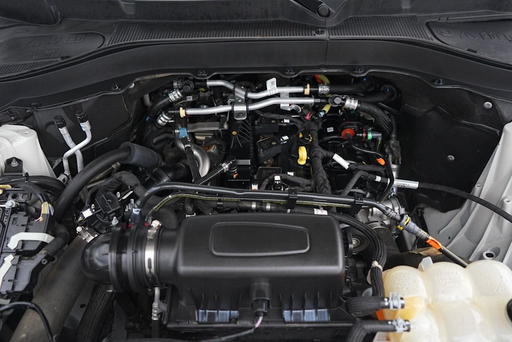 Thumbnail: 2023 Ford Explorer - 9