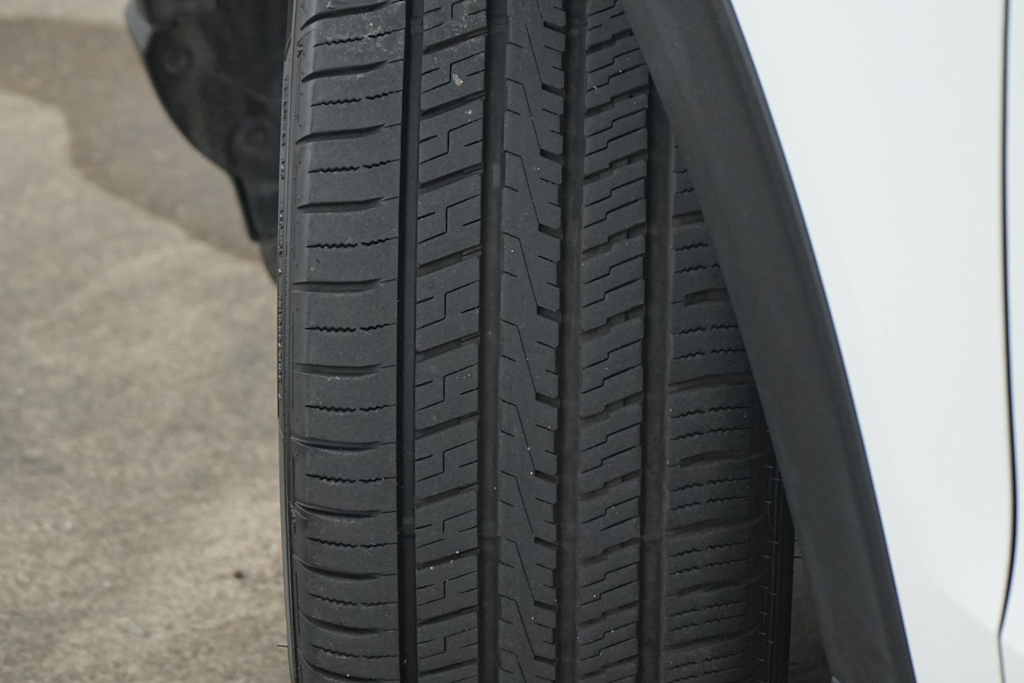 Thumbnail: 2023 Ford Explorer - 30