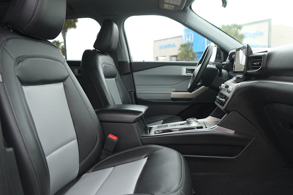 Thumbnail: 2023 Ford Explorer - 12