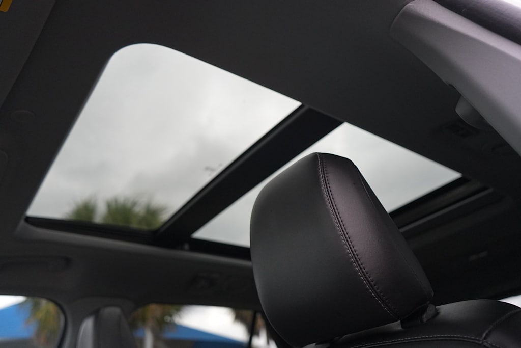 Thumbnail: 2023 Ford Explorer - 27