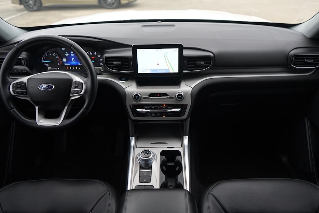 Thumbnail: 2023 Ford Explorer - 10