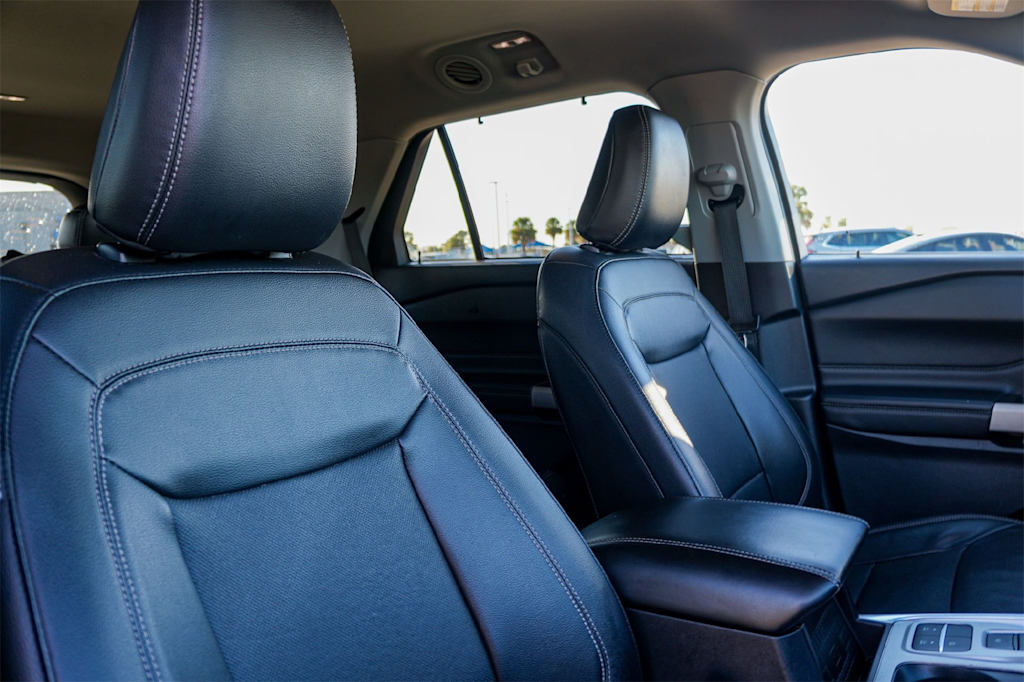 Thumbnail: 2023 Ford Explorer - 12