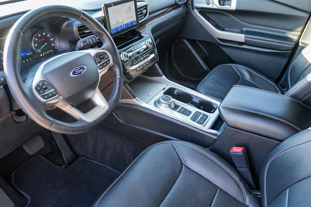 Thumbnail: 2023 Ford Explorer - 2