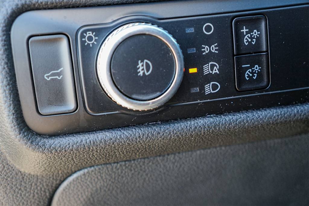 Thumbnail: 2023 Ford Explorer - 24