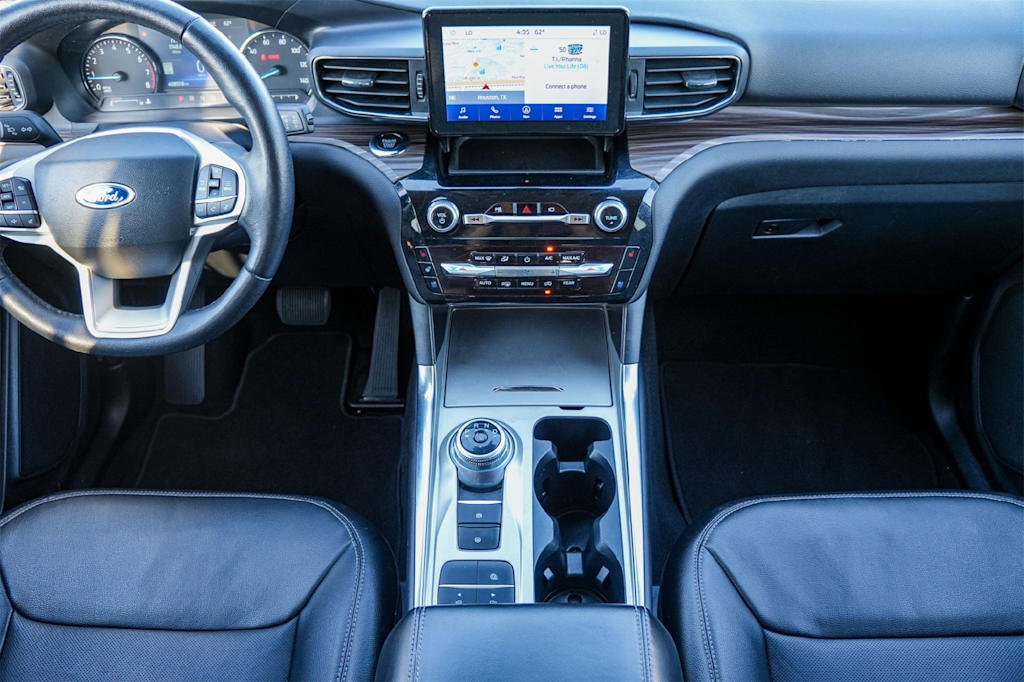 Thumbnail: 2023 Ford Explorer - 10