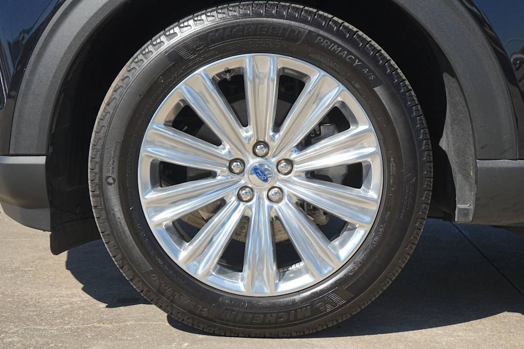 Thumbnail: 2024 Ford Explorer - 8