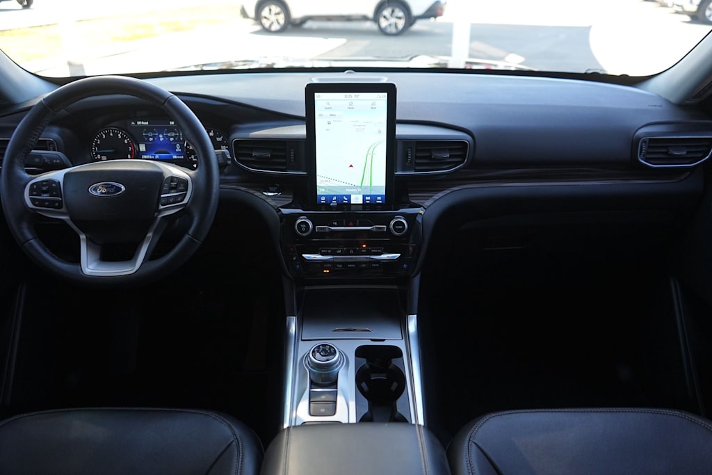 Thumbnail: 2024 Ford Explorer - 10