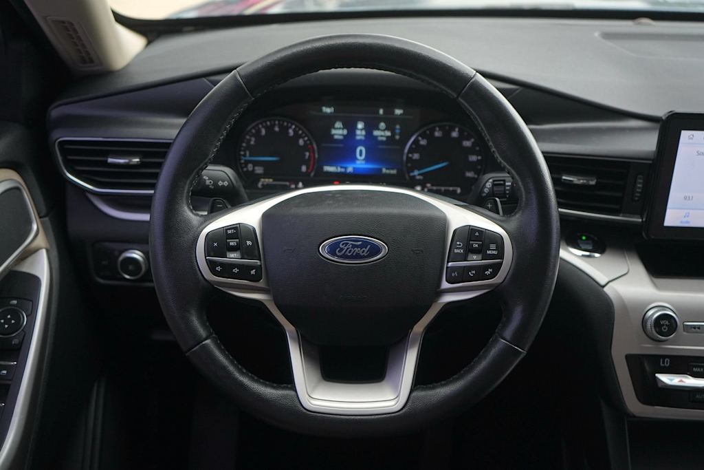 Thumbnail: 2020 Ford Explorer - 14