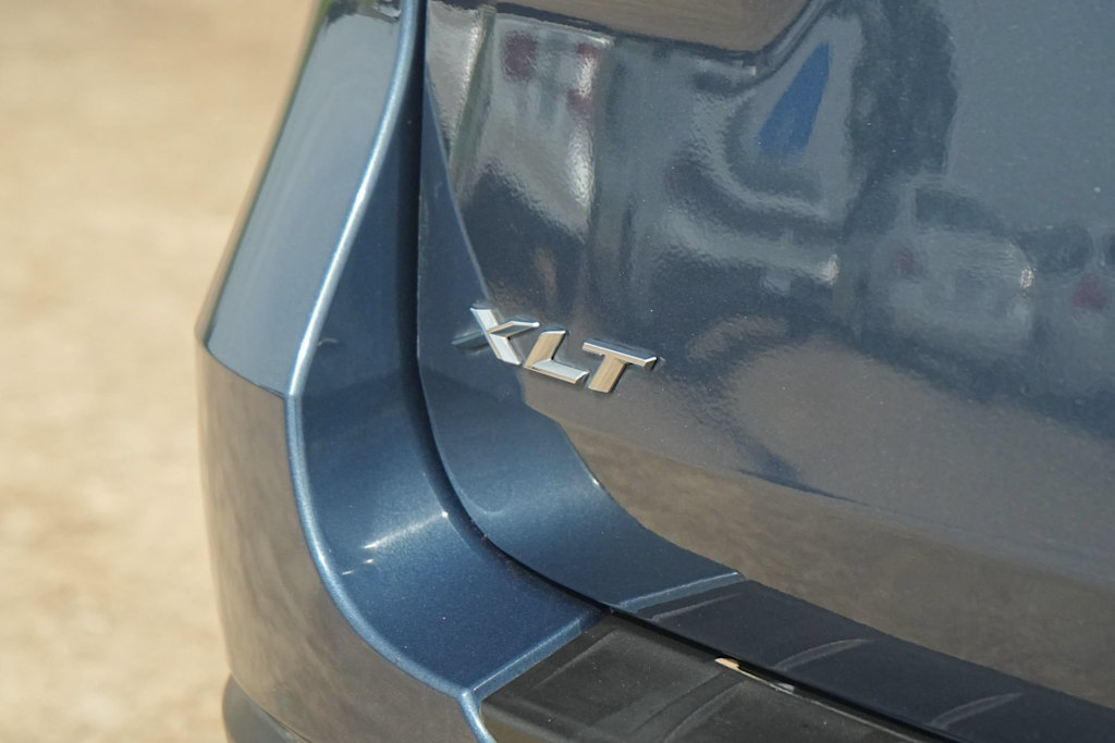 Thumbnail: 2020 Ford Explorer - 7