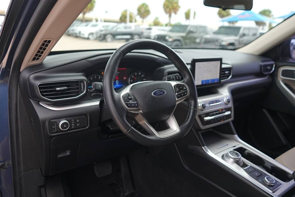 Thumbnail: 2020 Ford Explorer - 2
