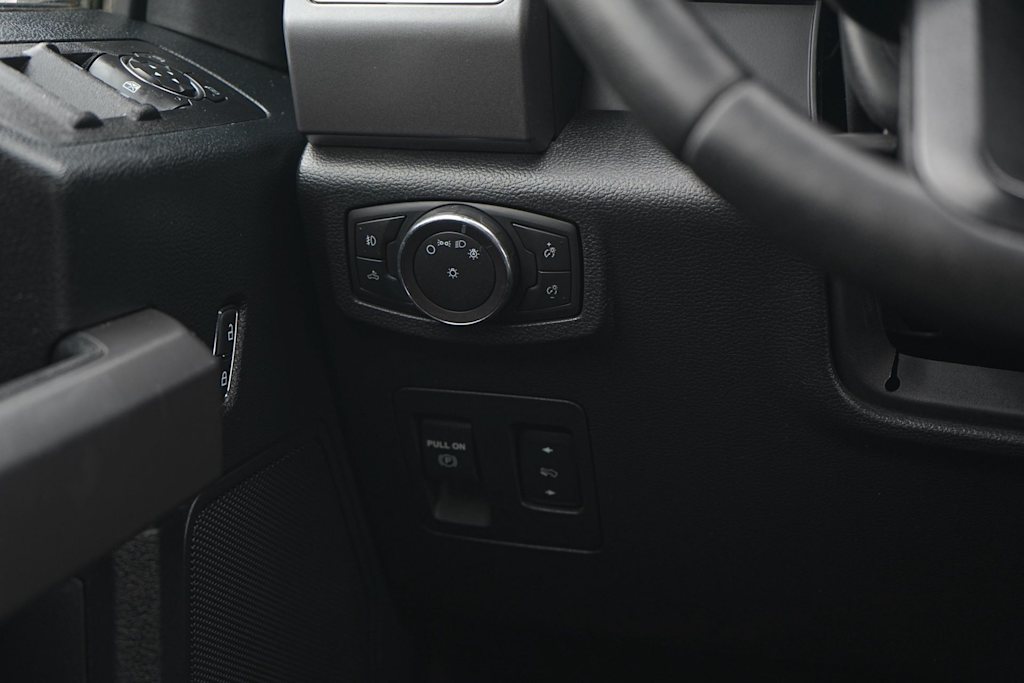 Thumbnail: 2019 Ford F-150 - 25