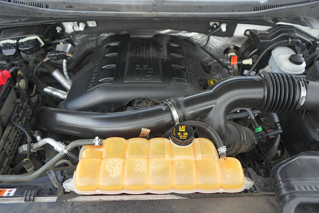 Thumbnail: 2016 Ford F-150 - 9