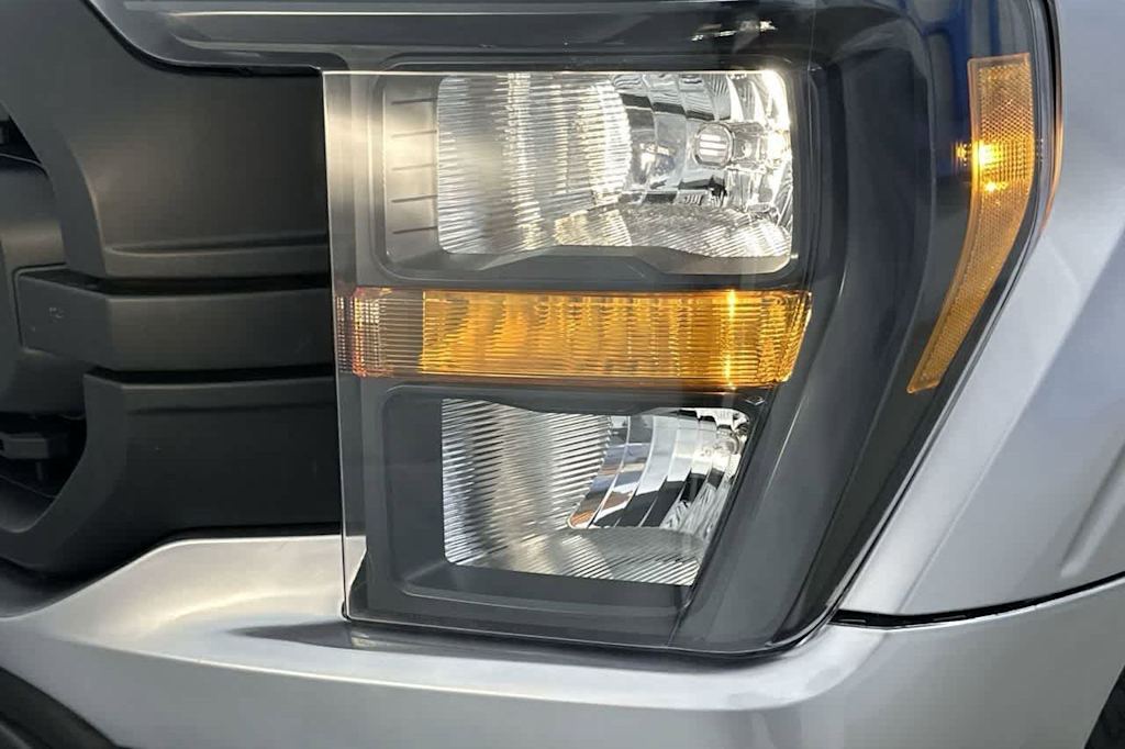 Thumbnail: 2023 Ford F-150 - 32