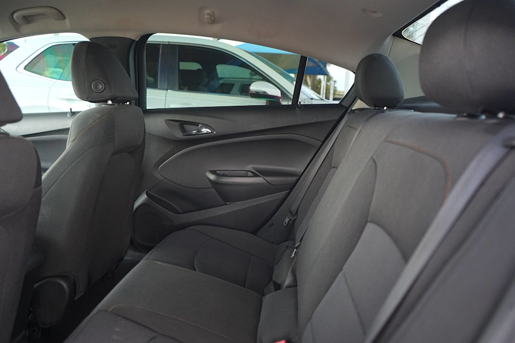 Thumbnail: 2018 Chevrolet Cruze - 22