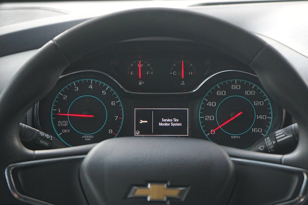 Thumbnail: 2018 Chevrolet Cruze - 17