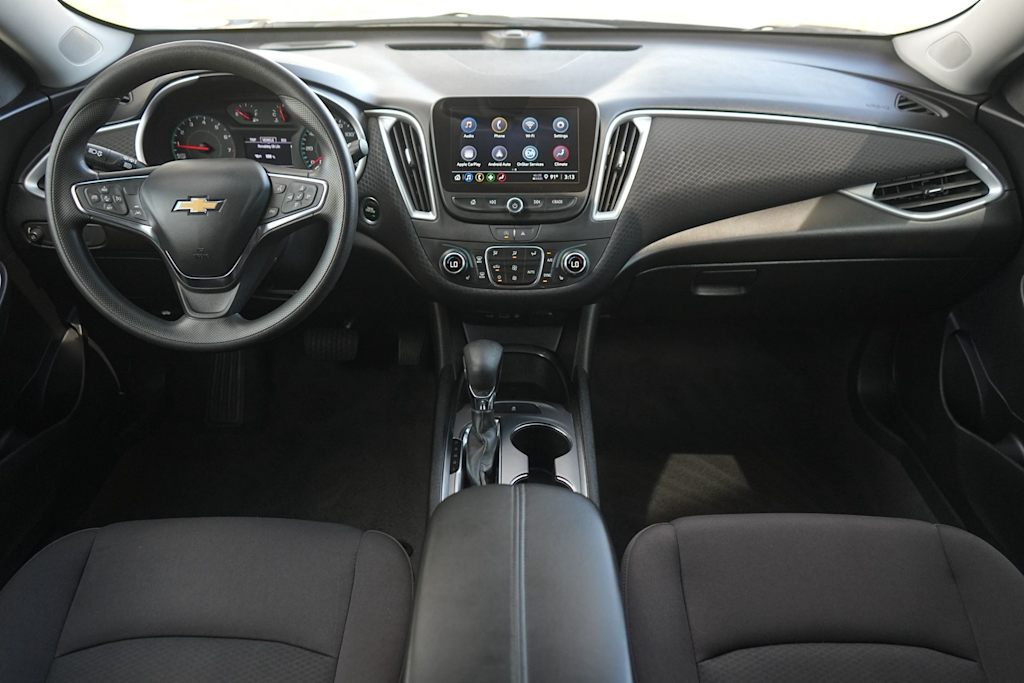 Thumbnail: 2023 Chevrolet Malibu - 9
