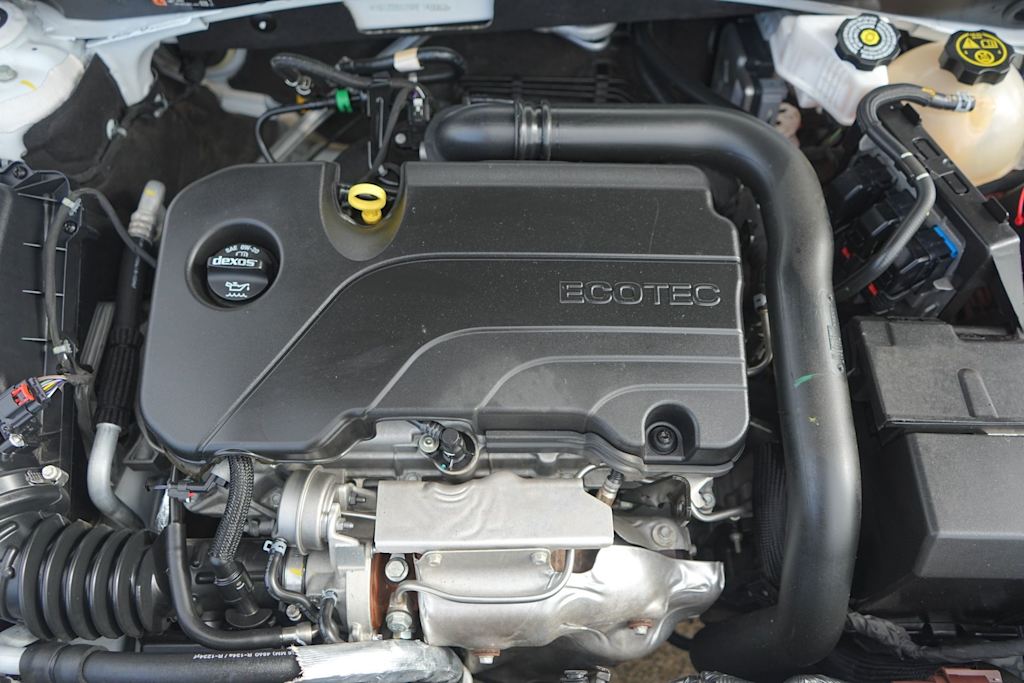 Thumbnail: 2024 Chevrolet Malibu - 8