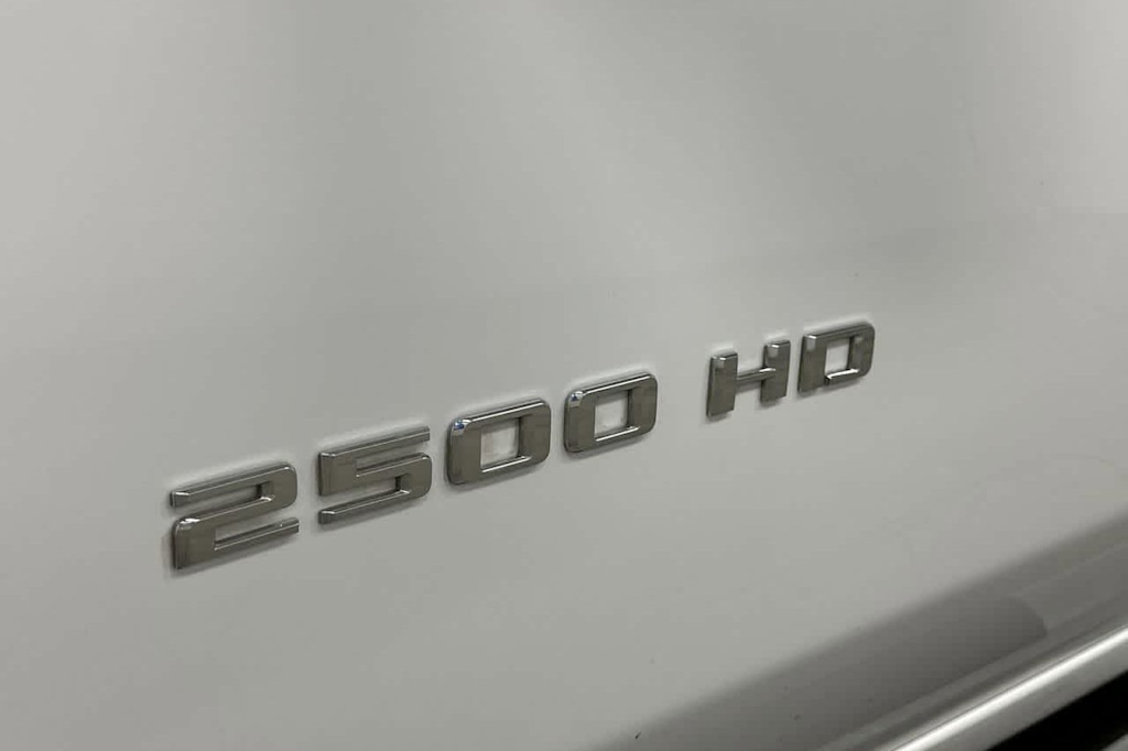 Thumbnail: 2024 Chevrolet Silverado 2500 - 3
