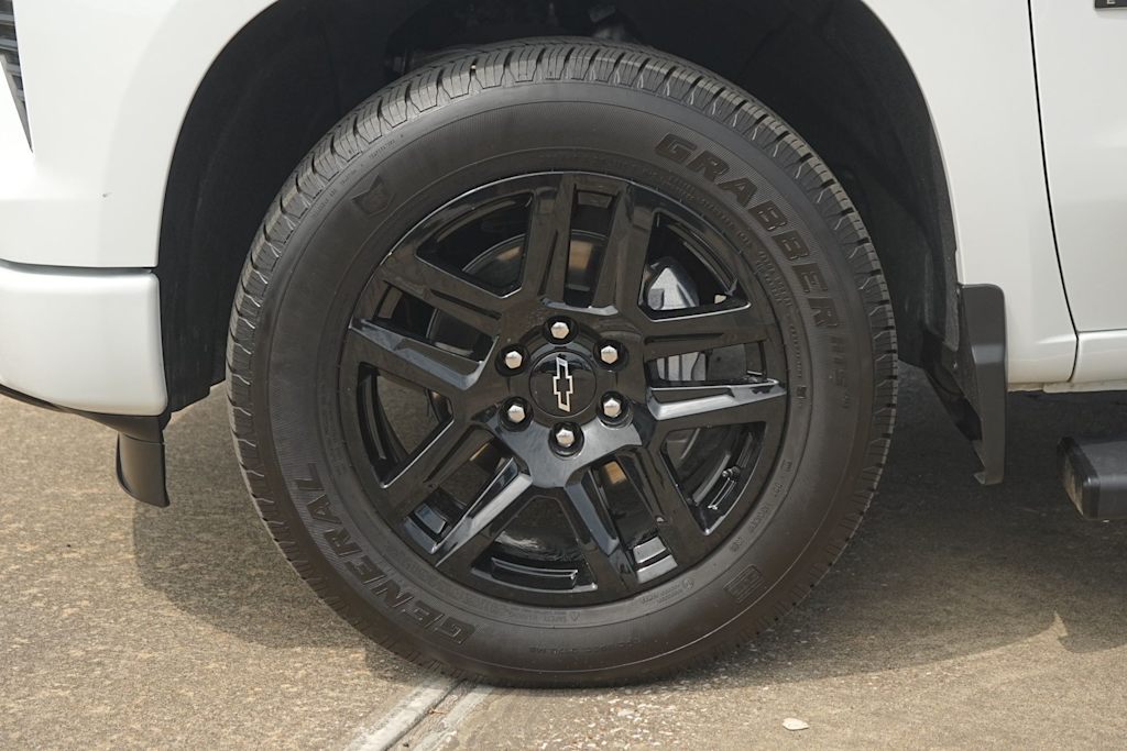 Thumbnail: 2024 Chevrolet Silverado 1500 - 8
