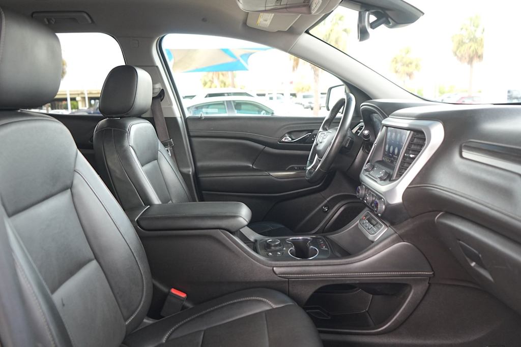 Thumbnail: 2023 GMC Acadia - 12