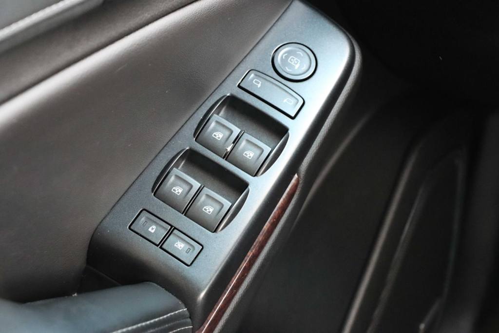 Thumbnail: 2018 GMC Yukon - 24