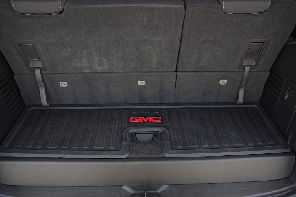 Thumbnail: 2018 GMC Yukon - 17