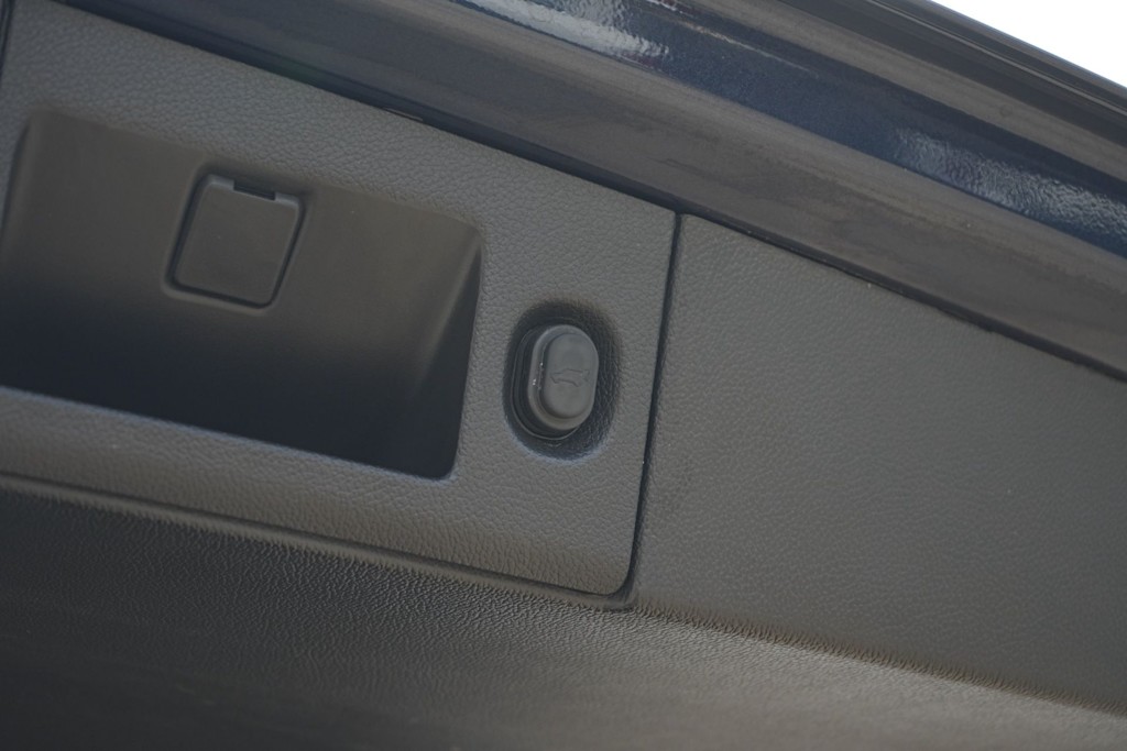 Thumbnail: 2018 GMC Yukon - 29