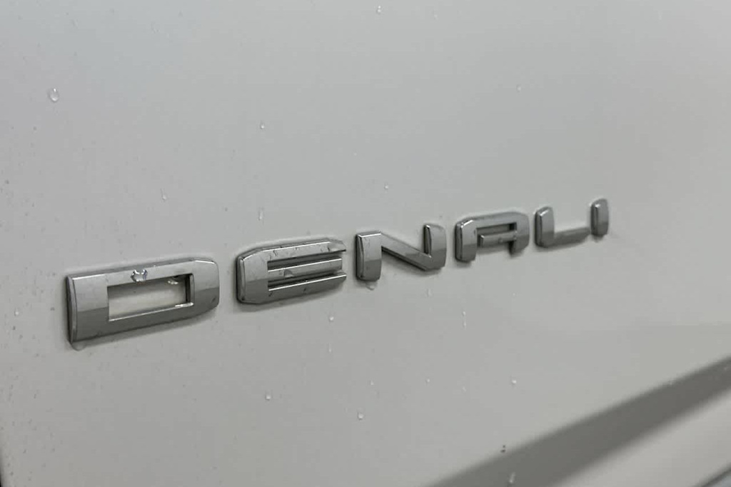Thumbnail: 2021 GMC Yukon XL - 4