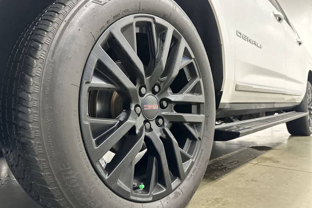 Thumbnail: 2021 GMC Yukon XL - 5