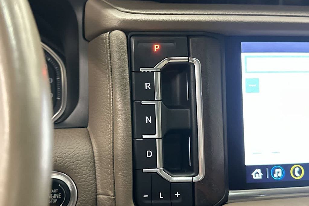Thumbnail: 2021 GMC Yukon XL - 27