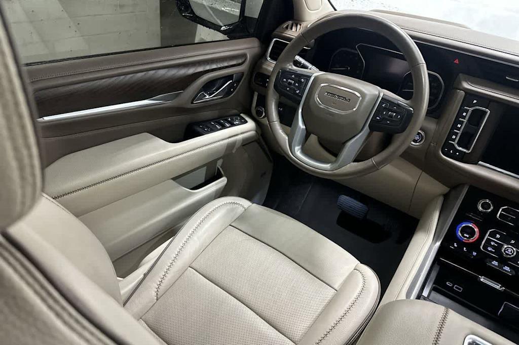 Thumbnail: 2021 GMC Yukon XL - 2