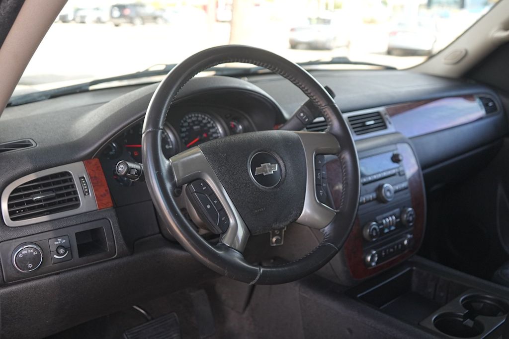 Thumbnail: 2012 Chevrolet Tahoe - 2