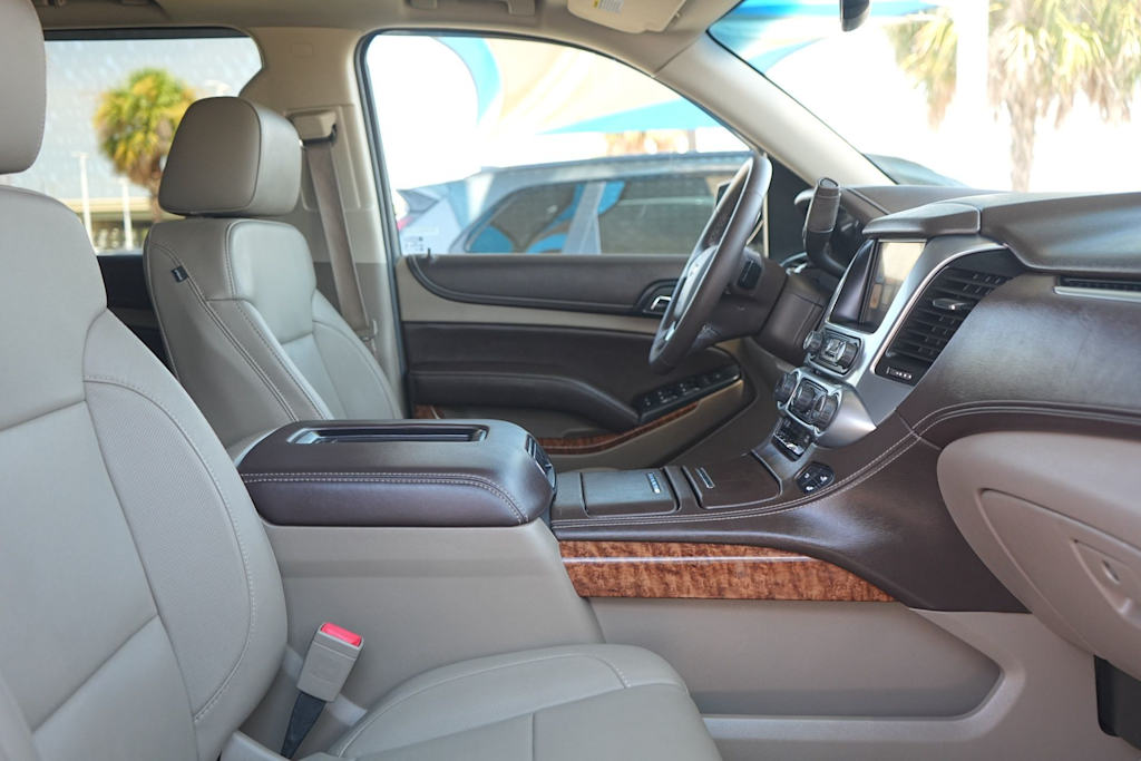 Thumbnail: 2015 Chevrolet Tahoe - 12