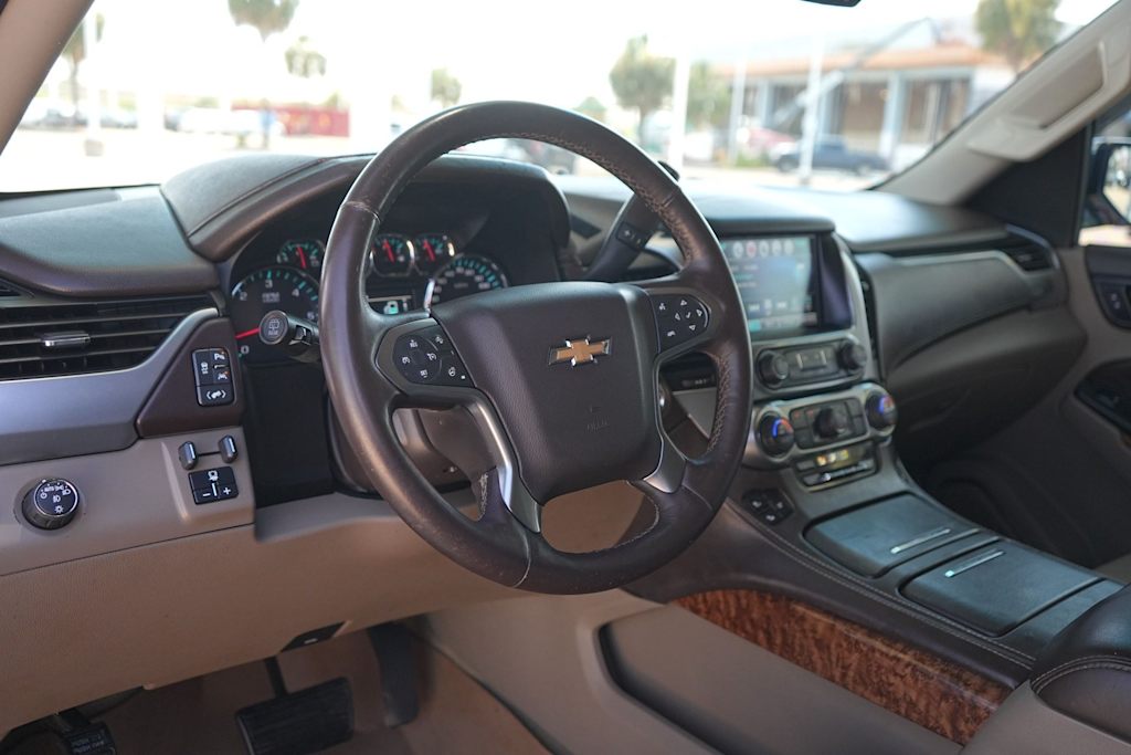 Thumbnail: 2016 Chevrolet Suburban - 2