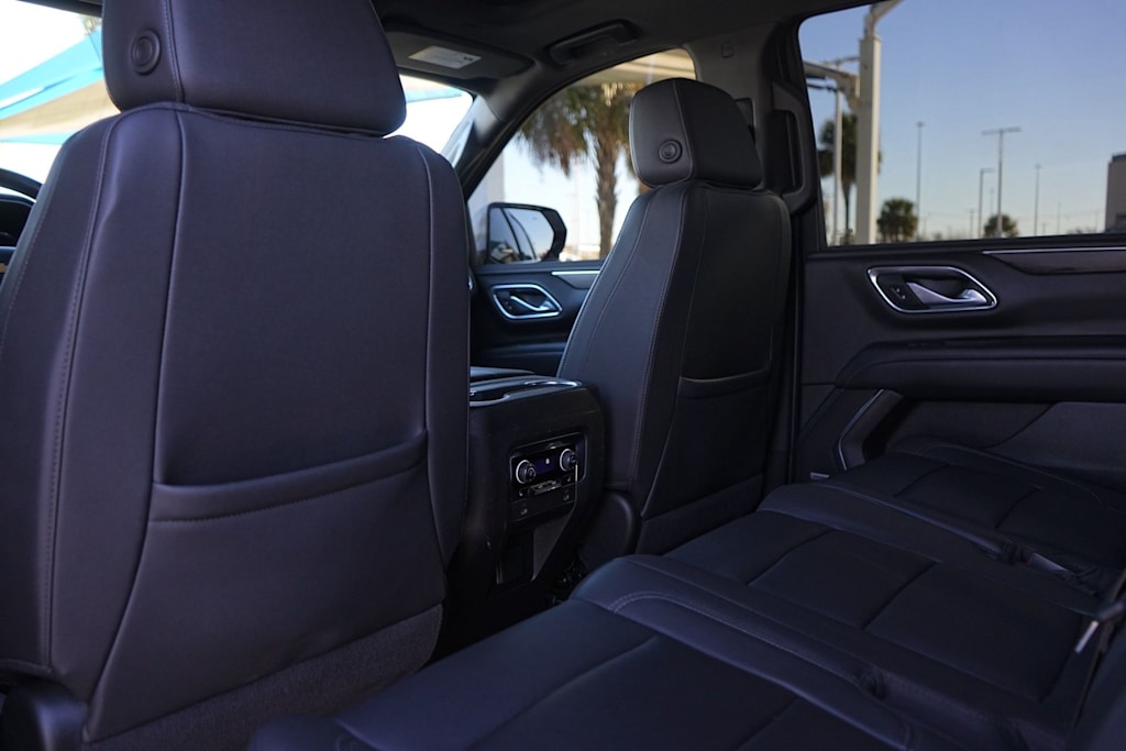 Thumbnail: 2022 Chevrolet Tahoe - 13