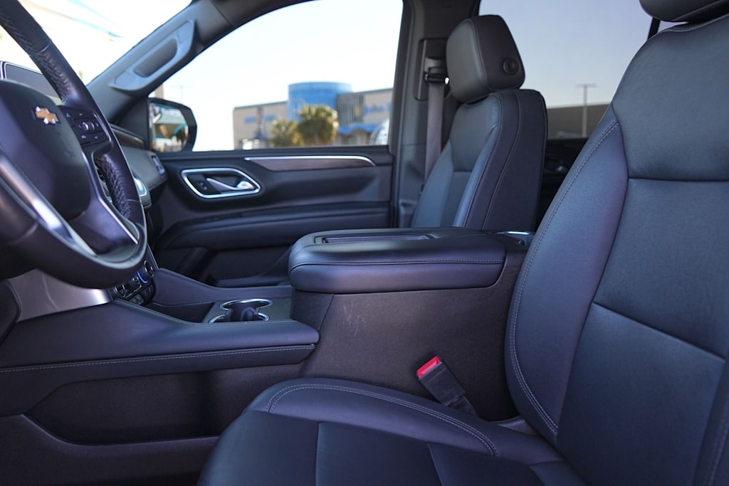 Thumbnail: 2022 Chevrolet Tahoe - 11