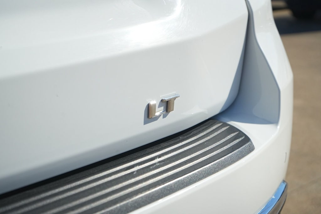 Thumbnail: 2022 Chevrolet Tahoe - 7