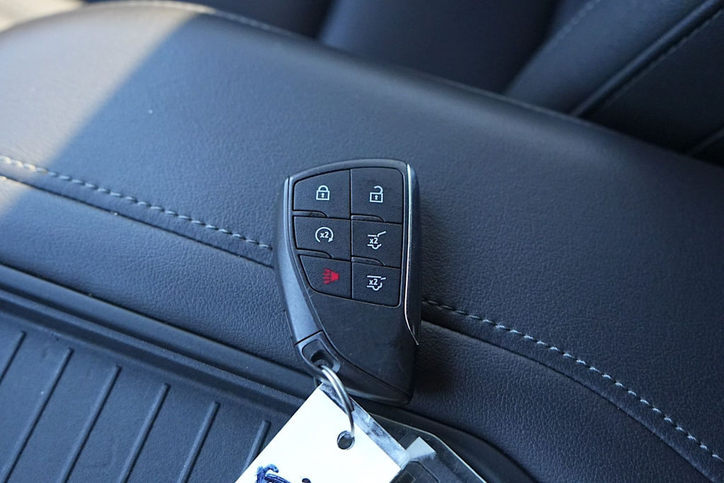 Thumbnail: 2022 Chevrolet Tahoe - 19