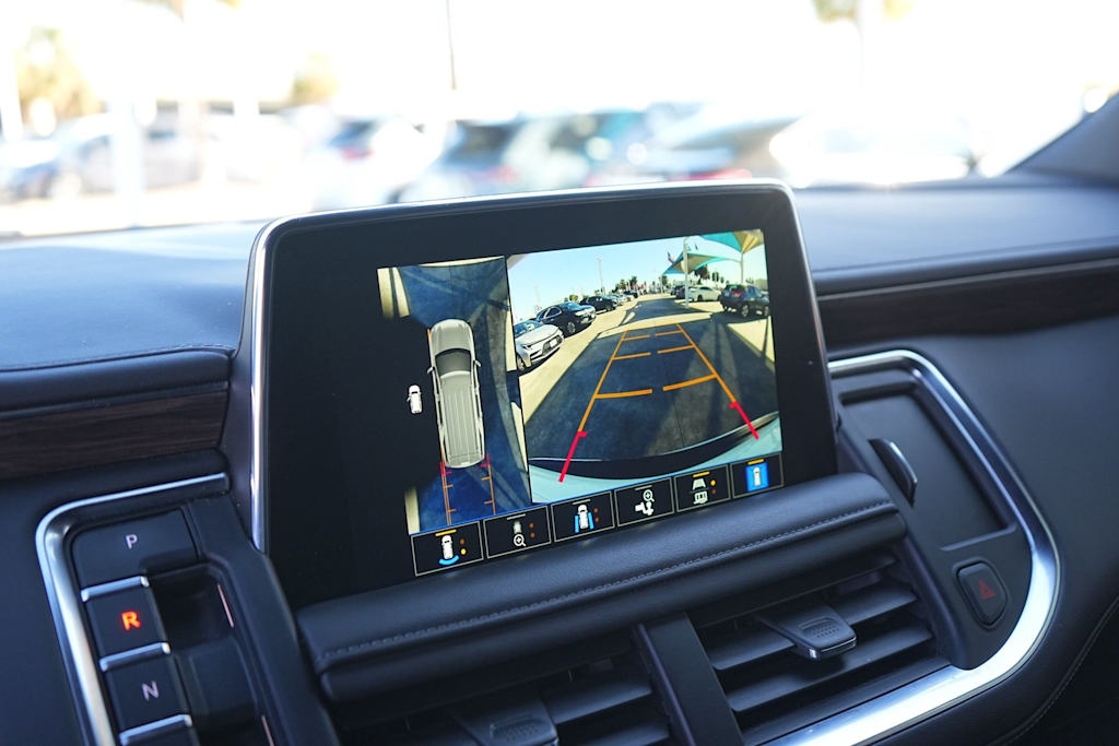 Thumbnail: 2022 Chevrolet Tahoe - 25