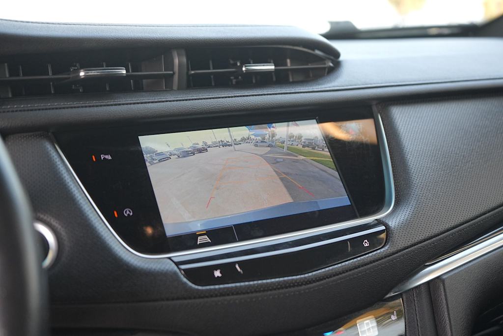 Thumbnail: 2023 Cadillac XT5 - 24