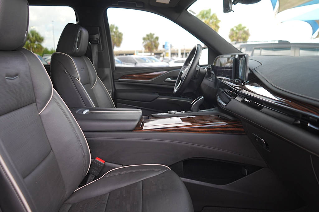 Thumbnail: 2024 Cadillac Escalade - 12