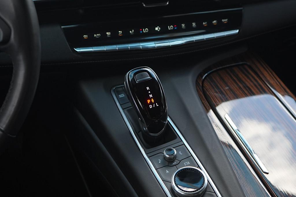 Thumbnail: 2024 Cadillac Escalade - 16