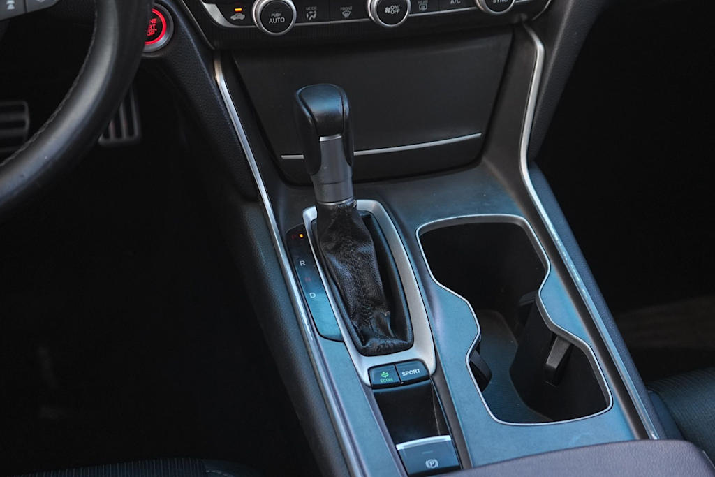 Thumbnail: 2019 Honda Accord - 16