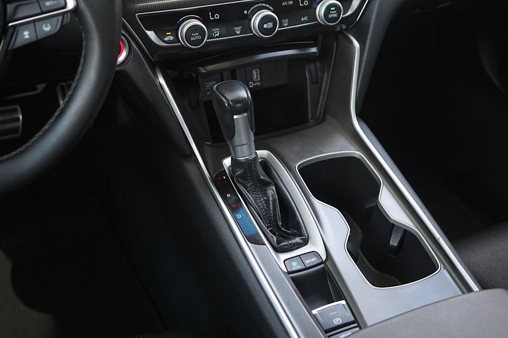 Thumbnail: 2020 Honda Accord - 16