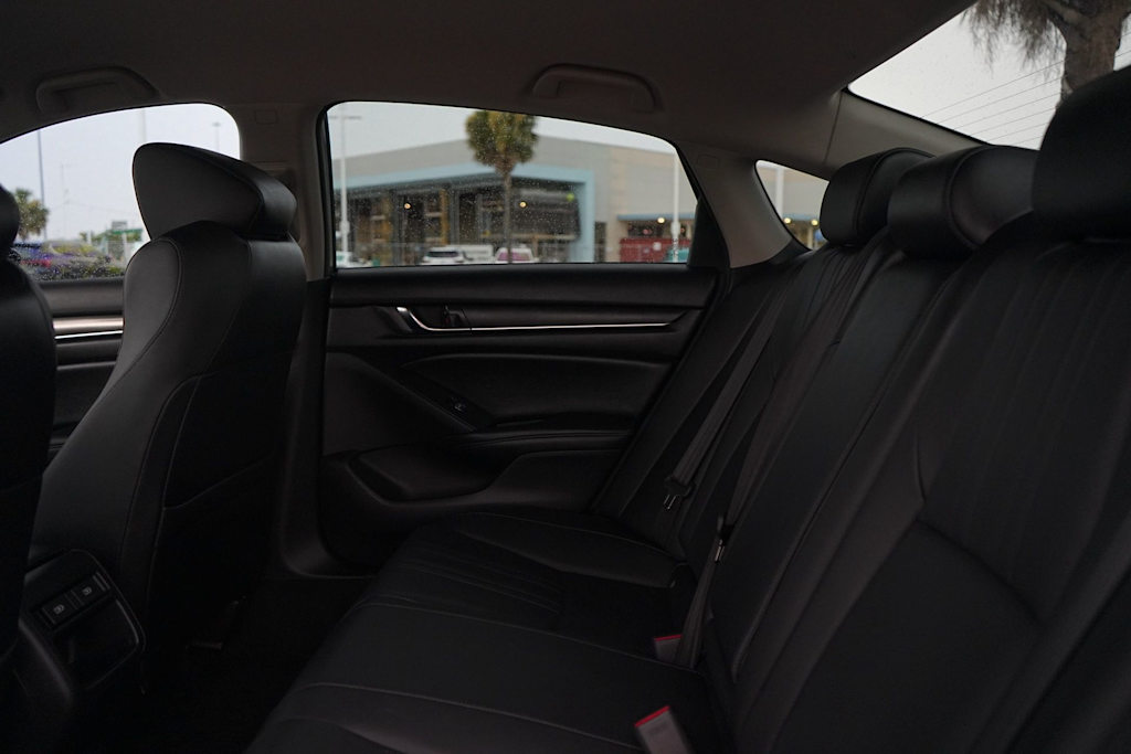 Thumbnail: 2022 Honda Accord - 22