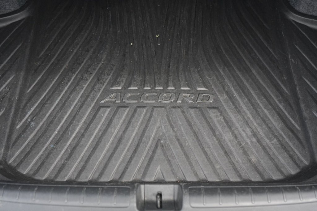 Thumbnail: 2020 Honda Accord - 18