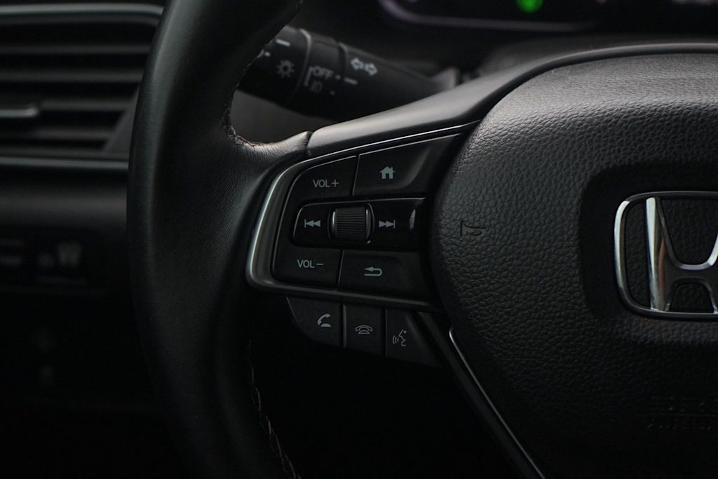 Thumbnail: 2018 Honda Accord - 23