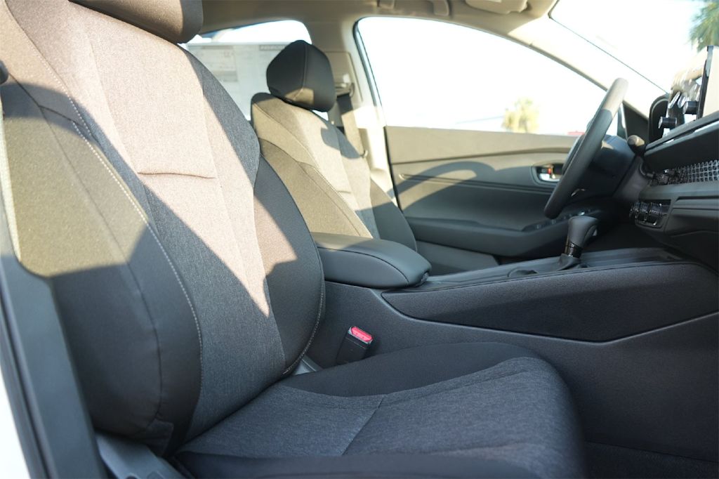 Thumbnail: 2025 Honda Accord - 9