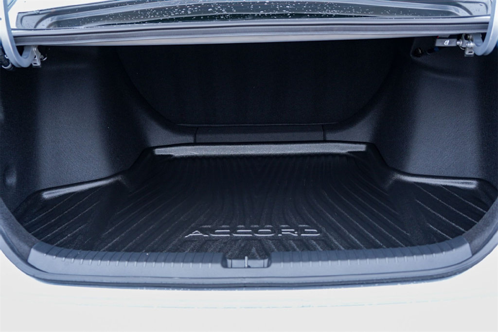 Thumbnail: 2025 Honda Accord - 17